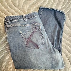24W Lane Bryant Capri Jeans